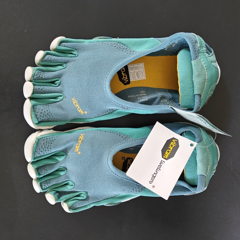 NWT Vibram Jaya Fivefinger "Toe" Shoes